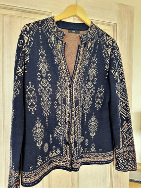 IVKO Woman 100% Merino Wool Jacquard Cardigan Jacket Navy Size L 40